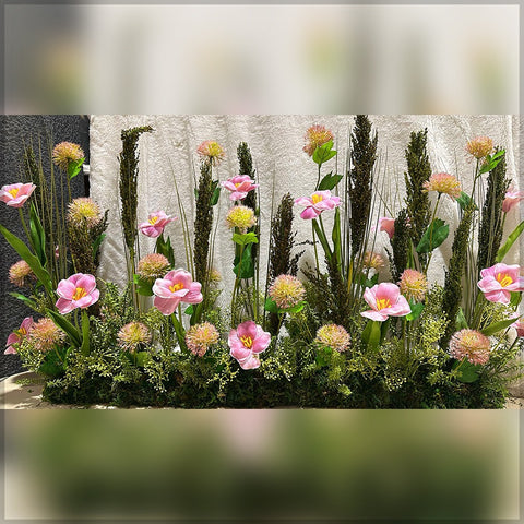 Pink flowers arrangement