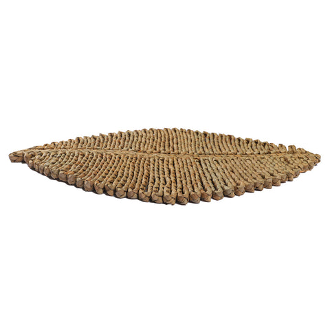 woven leaf shaped placemats