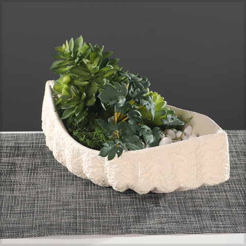 Shell-Like Shaped Ceramic Vase