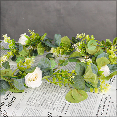 Indoor Artificial Garland with Flowers