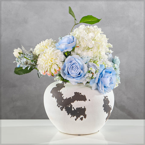 Decorative floor vase