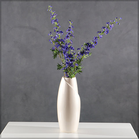 Long stem delphinium