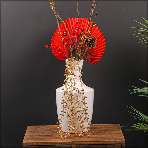 Hanging Golden Seneco Pearl