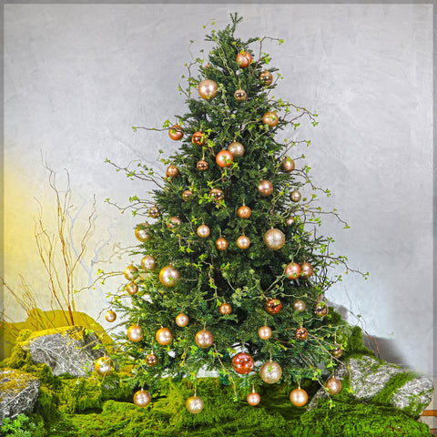 1 Piece Decorative Green Artificial Christmas Tree ( Chirstmas Tree only, Ornaments not Included)