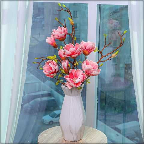 Magnolia silk flower