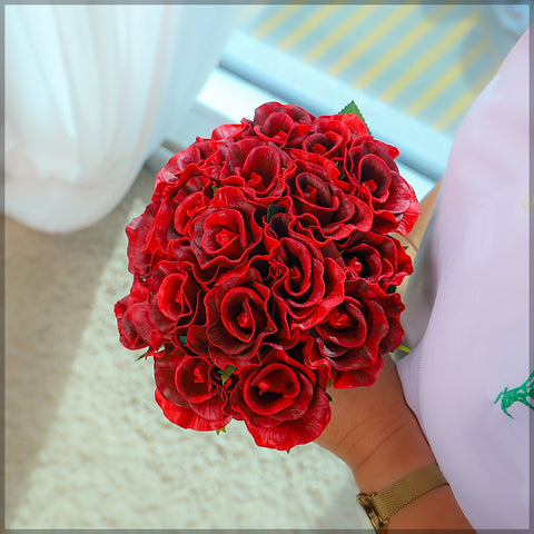Lifelike Silk Flowers