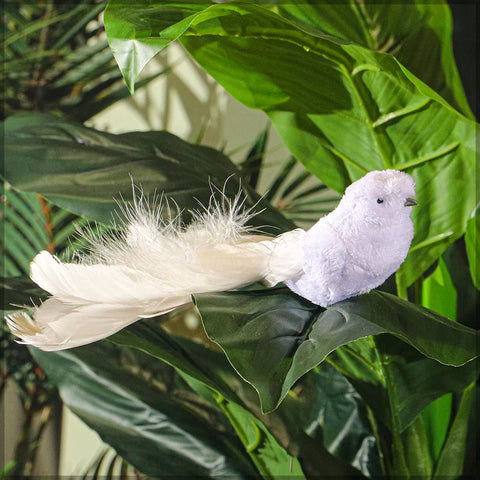 Bird figurines