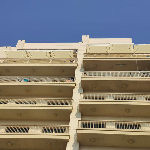 Balcony with Retractable Awning