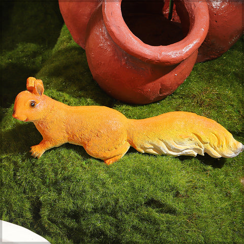 Garden sculpture