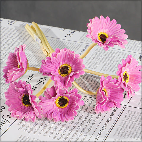 7 Heads Artificial Daisy Flowers with Stems