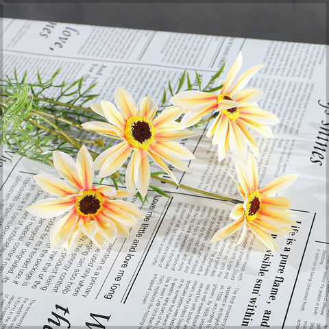 faux daisy flowers
