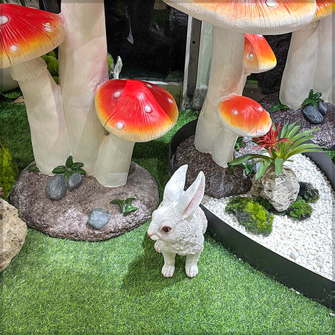 Garden rabbit decor