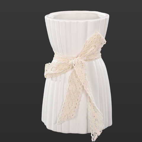 Elegant Ceramic Vase with Lace Ribbon Decor