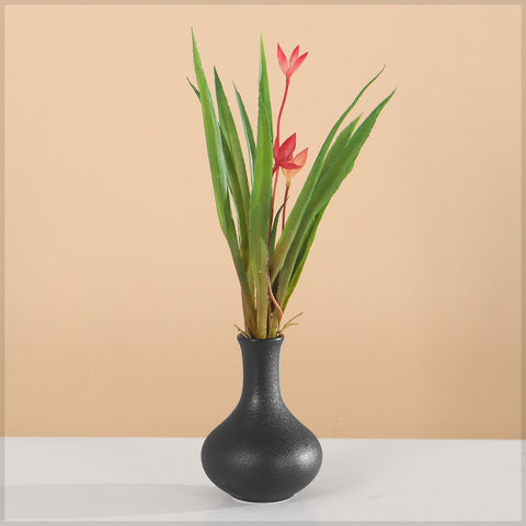 Decorative Ceramic Mini Bud Vase
