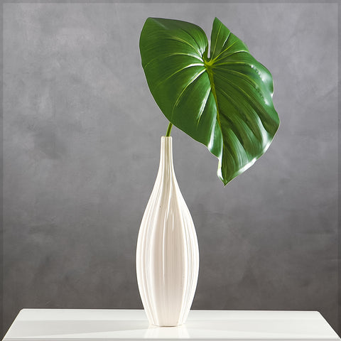 Taro plant artificial leaf