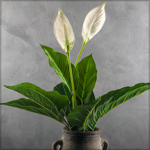 Decorative artificial calla lily bunch