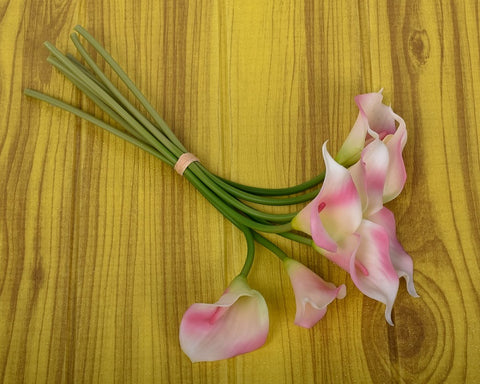 fake calla lily flowers