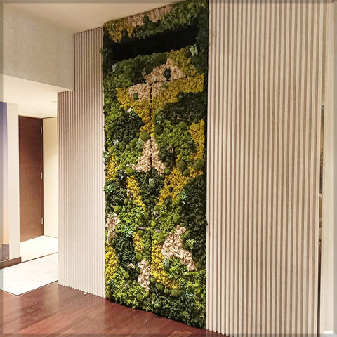 eco-friendly moss door hanging