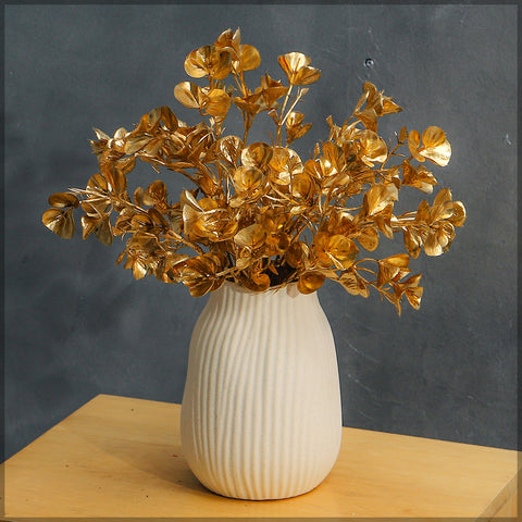 1 Bunch Golden Eucalyptus Leaves (Vase not Included)