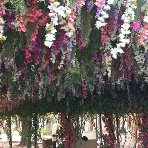 Artificial hanging vines