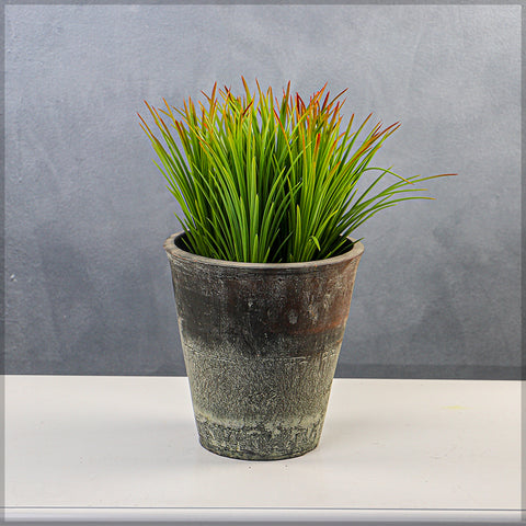 Stylish clay flower vase