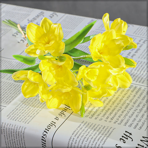 faux narcissus flower for decor