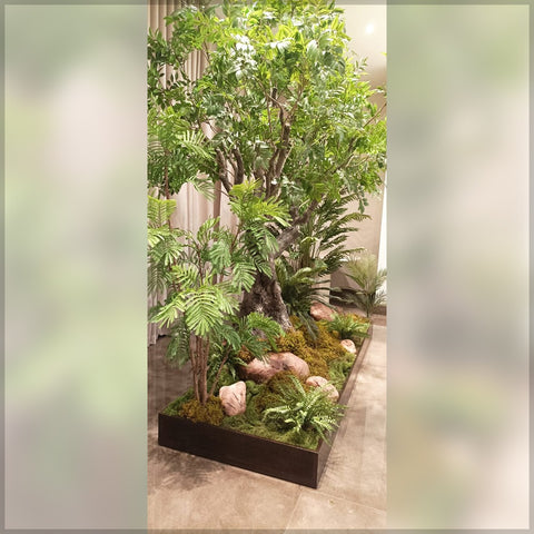 artificial plants and leaves decoration